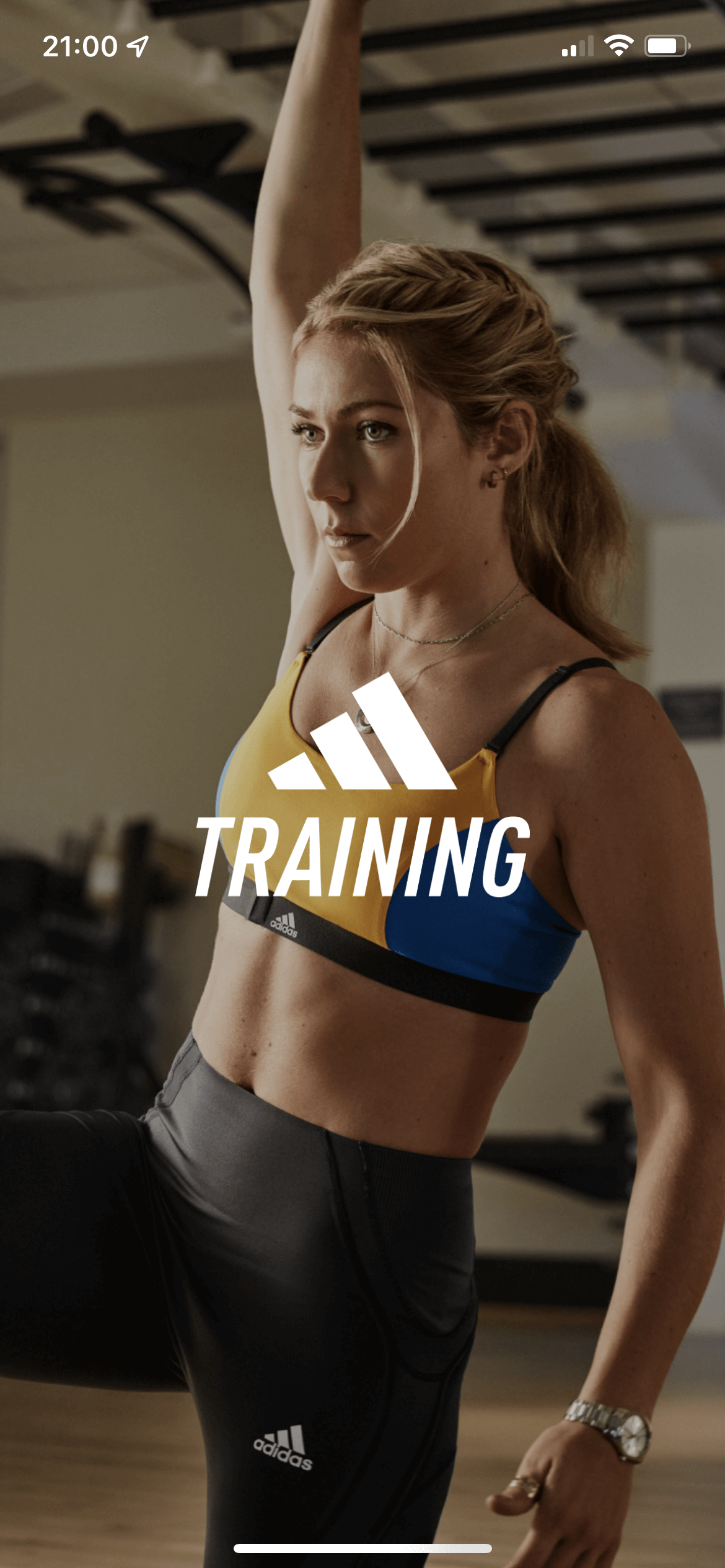 adidas Training オンボーディング screen